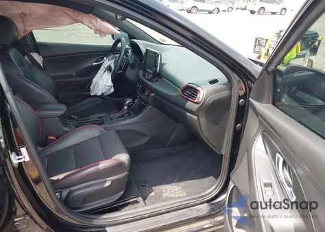 2018 Hyundai Elantra Gt Sport из США, поврежденный, VIN KMHH55LC2JU041274